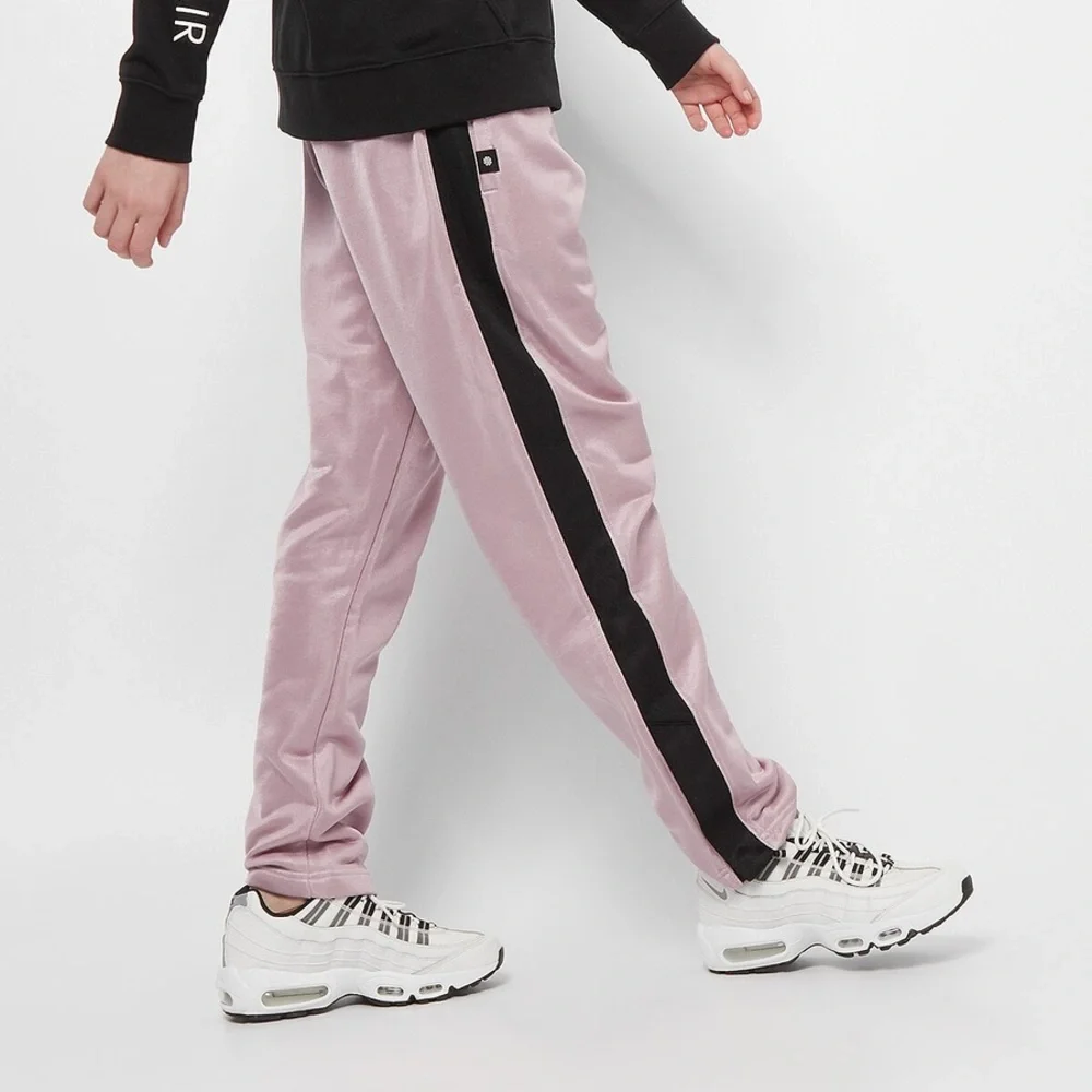 Nike kids light